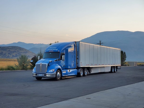 Road Legends - Gallery Image11}