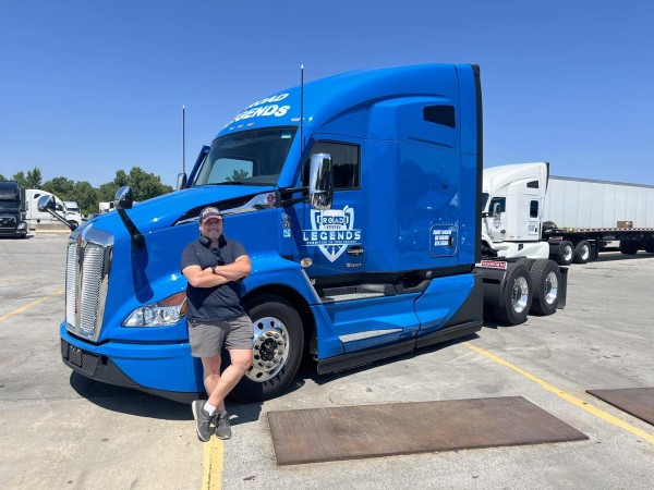 Road Legends - Gallery Image12}