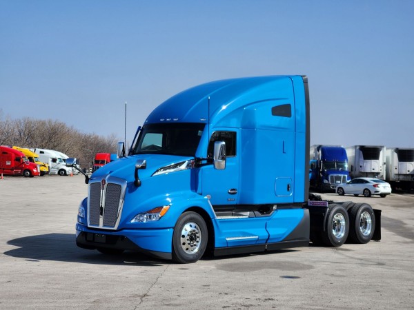 Road Legends - Gallery Image2}